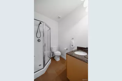 885 Forest Avenue #104, Valley Park, MO 63088 - Photo 9