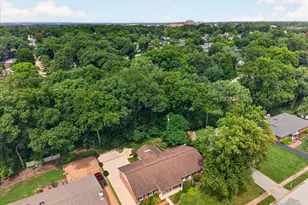 1331 Lockett Ln, Kirkwood, MO 63122 - Photo 41