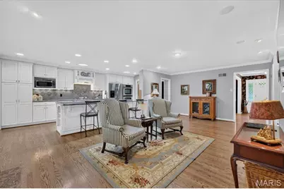 1331 Lockett Lane, Kirkwood, MO 63122 - Photo 7