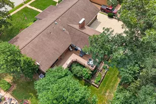 1331 Lockett Ln, Kirkwood, MO 63122 - Photo 39