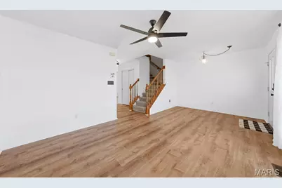 744 Hyde Drive, O'Fallon, MO 63366 - Photo 7