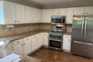 3781 Southern Manor Dr, Saint Louis, MO 63125 - Photo 11