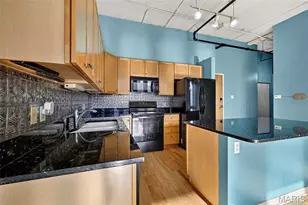 1501 Locust St, Saint Louis, MO 63103 - Photo 9