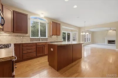 1025 Hawkins Bend Drive, Fenton, MO 63026 - Photo 15