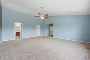 1025 Hawkins Bend Dr, Fenton, MO 63026 - Photo 27