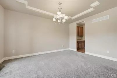 1025 Hawkins Bend Drive, Fenton, MO 63026 - Photo 5