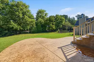 1025 Hawkins Bend Dr, Fenton, MO 63026 - Photo 33