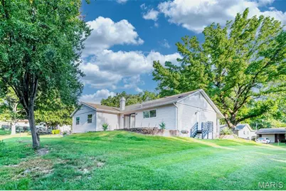 12732 Glenage Drive, Maryland Heights, MO 63043 - Photo 37