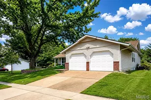 12732 Glenage Dr, Maryland Heights, MO 63043 - Photo 39