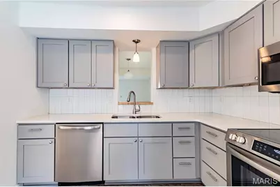 2533 Grayford Walk, Saint Louis, MO 63129 - Photo 11