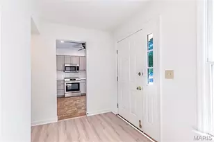 2533 Grayford Walk, Saint Louis, MO 63129 - Photo 7