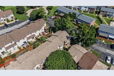 2533 Grayford Walk, Saint Louis, MO 63129 - Photo 5