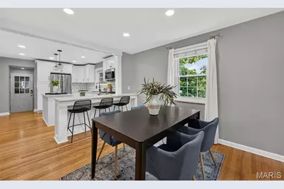 5690 Pernod Avenue, Saint Louis, MO 63139 - Photo 9