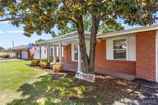 1445 Orchard Lakes Dr, Saint Louis, MO 63146 - Photo 3