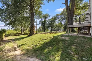 7724 Horatio Dr, Saint Louis, MO 63121 - Photo 15