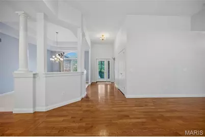 428 Fort Saratoga, Saint Charles, MO 63303 - Photo 5