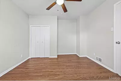 4552 Ray Avenue, Saint Louis, MO 63116 - Photo 23