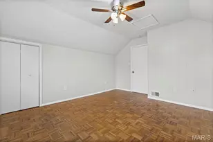 4552 Ray Ave, Saint Louis, MO 63116 - Photo 37