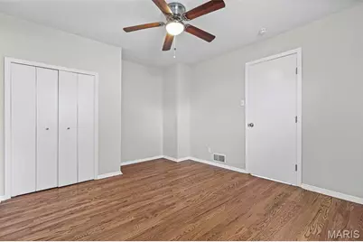 4552 Ray Avenue, Saint Louis, MO 63116 - Photo 21