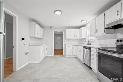 4552 Ray Avenue, Saint Louis, MO 63116 - Photo 13