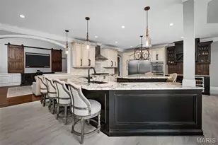107 Place de Yeager, Lake Saint Louis, MO 63367 - Photo 15
