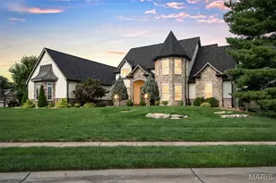 107 Place de Yeager, Lake Saint Louis, MO 63367 - Photo 1