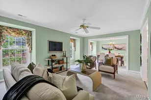 528 N Kirkwood Rd, Kirkwood, MO 63122 - Photo 9