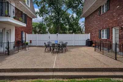 528 N Kirkwood Road #3B, Kirkwood, MO 63122 - Photo 25