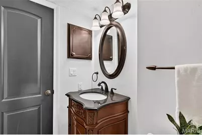 1662 Herault Place #208, Saint Louis, MO 63125 - Photo 15