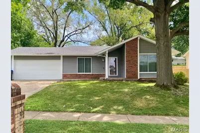 734 Millwood Drive, Saint Peters, MO 63376 - Photo 1
