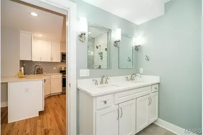 7537 Buckingham Drive, Clayton, MO 63105 - Photo 13