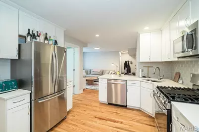 7537 Buckingham Drive, Clayton, MO 63105 - Photo 5