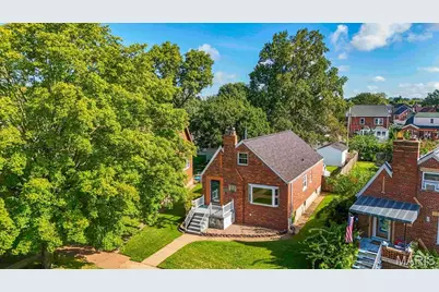 6421 Lindenwood Place, Saint Louis, MO 63109 - Photo 5
