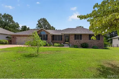 800 Rosewood Drive, Lebanon, MO 65536 - Photo 1