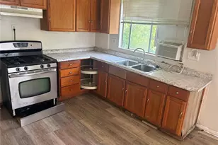 7205 Sapphire Ave, Saint Louis, MO 63136 - Photo 11
