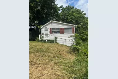 7205 Sapphire Avenue, Saint Louis, MO 63136 - Photo 1