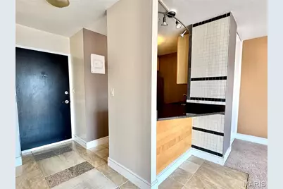 210 N 17th Street #904, Saint Louis, MO 63103 - Photo 19