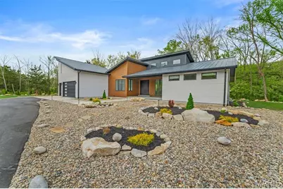4513 Du Bourg Lane, Saint Louis, MO 63128 - Photo 3