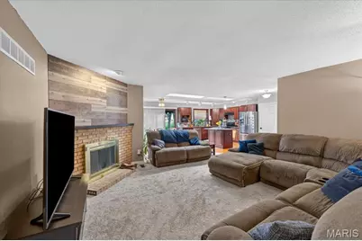 4482 Dantonaire Place, Saint Louis, MO 63128 - Photo 7