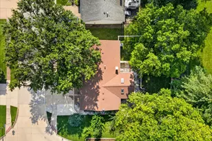 4482 Dantonaire Pl, Saint Louis, MO 63128 - Photo 37