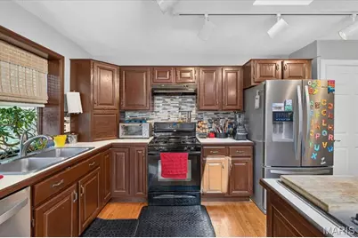 4482 Dantonaire Place, Saint Louis, MO 63128 - Photo 11