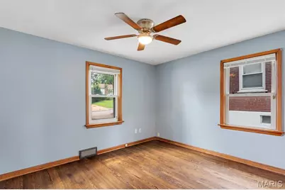 9107 Harold Drive, Berkeley, MO 63134 - Photo 13