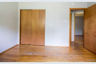 10725 Alliance Drive, Dellwood, MO 63136 - Photo 13