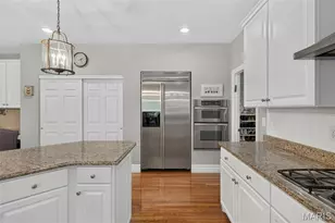14748 Thornhill Terrace Dr, Chesterfield, MO 63017 - Photo 25