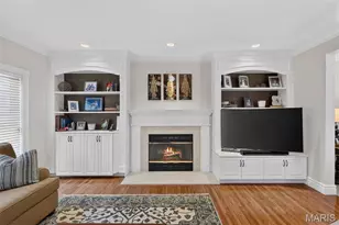 14748 Thornhill Terrace Dr, Chesterfield, MO 63017 - Photo 9