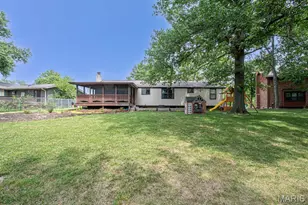 2812 Queen Bee Ln, Oakville, MO 63129 - Photo 57