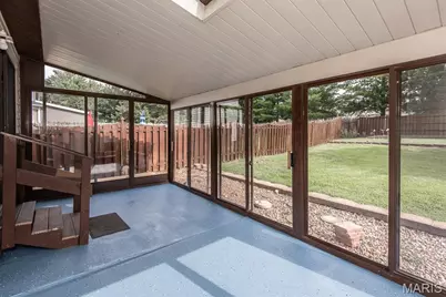 4315 Meadowgreen Estates Drive, Saint Louis, MO 63129 - Photo 41