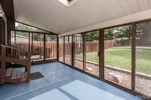 4315 Meadowgreen Estates Dr, Saint Louis, MO 63129 - Photo 41