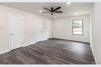 4315 Meadowgreen Estates Drive, Saint Louis, MO 63129 - Photo 59