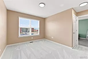103 Berry Manor Cir, Saint Peters, MO 63376 - Photo 17